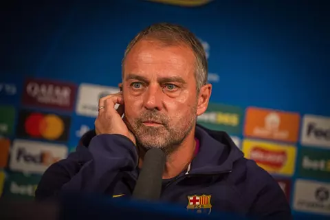 فليك يتحدث عن بيرنال وكوبارسي وحفل الكرة الذهبية